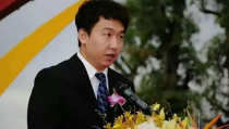 zhanqun.vip,许家印前妻丁玉梅 申请被拒,背后原因引人关注”