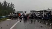 河南高速车祸,安全警钟长鸣