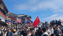 国庆云南旅游,穿越彩云之南，探寻民族风情与自然奇观